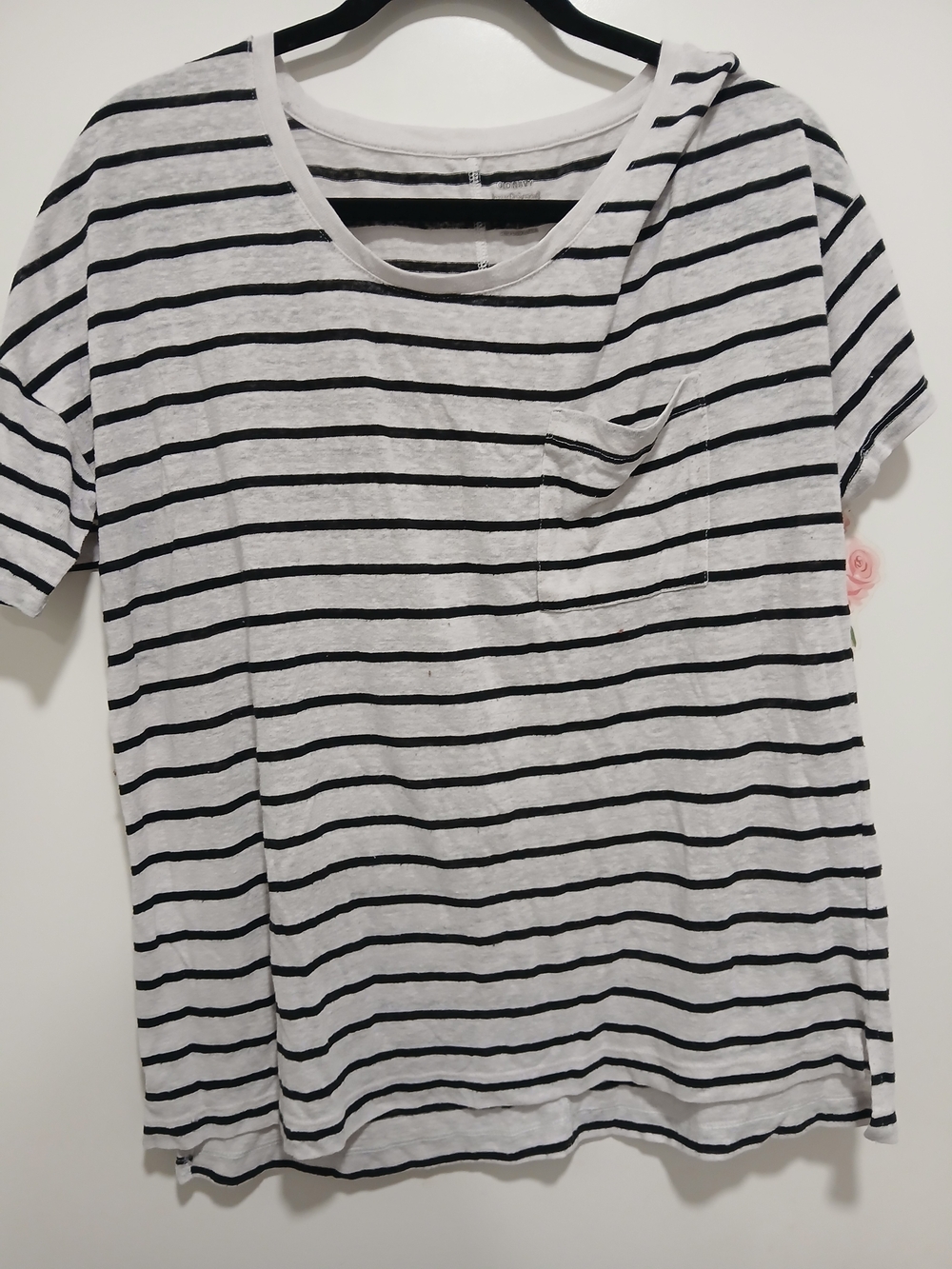 Old Navy Black and White Striped Short Sleeve Pocket Tee